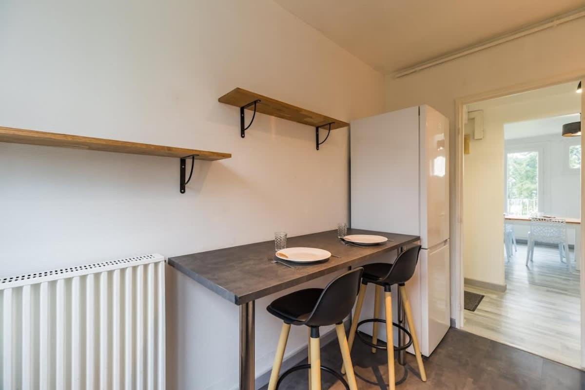 Grand Appartement Proche Gare De Guingamp Exterior foto